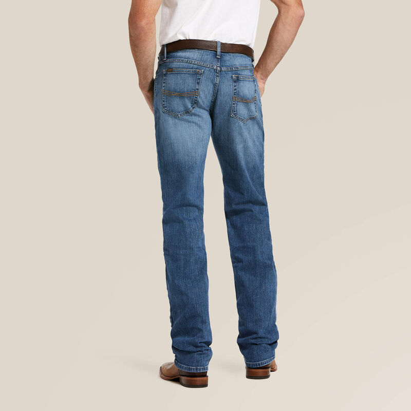 M2 Men's Relaxed Stretch Legacy Boot Cut Jean | 10022783