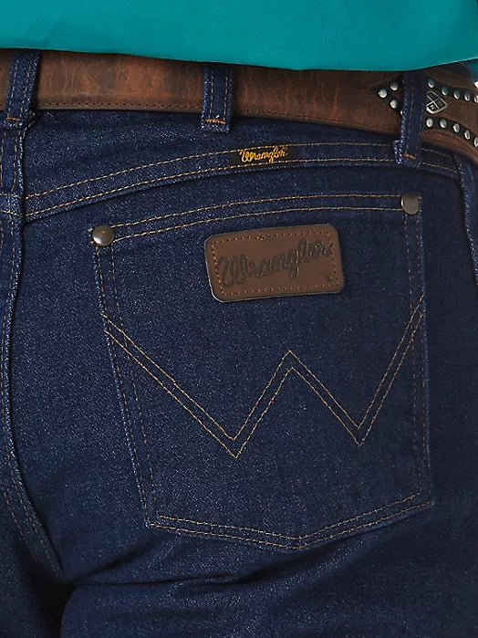 47MWZPW | Wrangler Premium Performance Cowboy Cut Regular Fit Jean in Prewashed