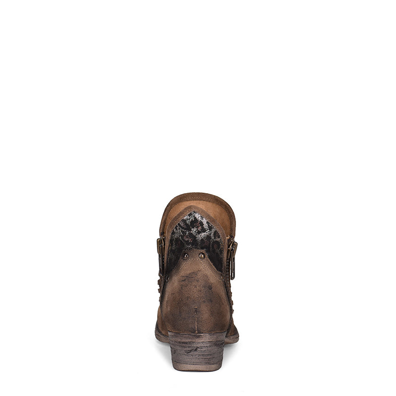 Q0199 | Women's Cutout Brown Boot